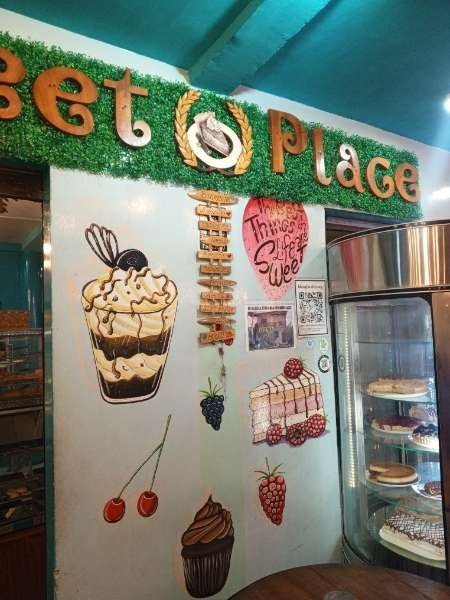 I visited Sweet Spot Bakery & Cafe & paid Hive Dollars & here is my review
