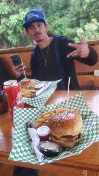 Dippin' Buns-review-photo-by-elpuma-image-1
