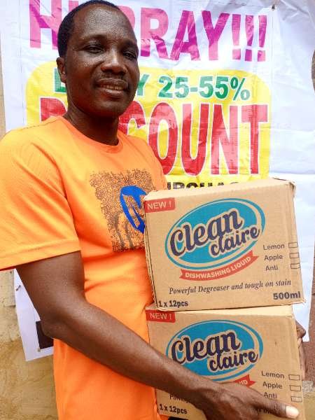 Clean claire-review-photo-by-falantai-image-1