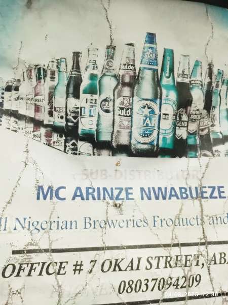 Mc Arinze Nwabueze-review-photo-by-uwaezuoke-image-2