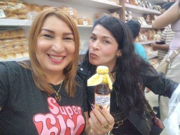 I visited HOLA! Supercenter C.A. & paid  & here is my review