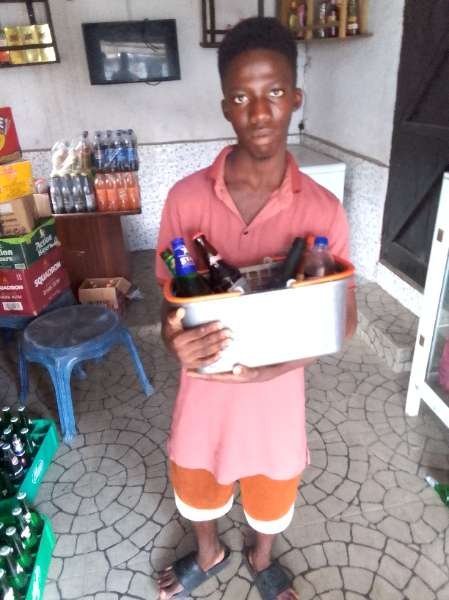 Mc Arinze Nwabueze-review-photo-by-dinne-image-1