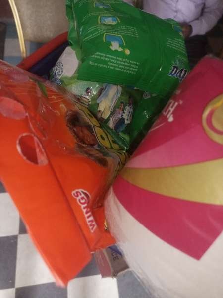 Happy Customer Supermarket-review-photo-by-topcurrency3-image-2