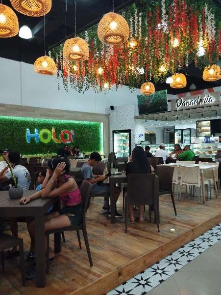 I visited HOLA! Supercenter C.A. & paid  & here is my review