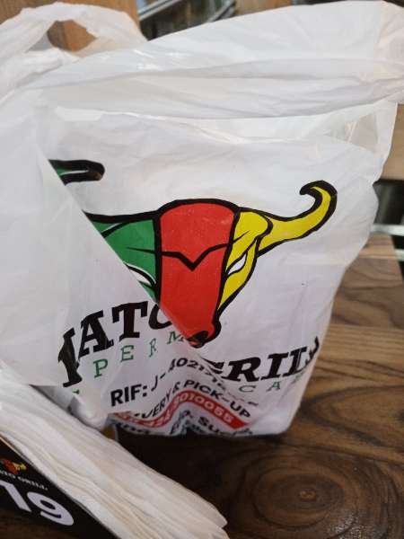 Hato Grill Supermercado-review-photo-by-marianis-image-2