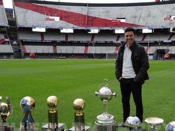 18.-Gallardo-copas.jpg