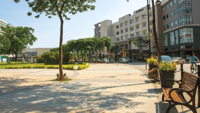 Park at Capitol Commons by Ortigas Land