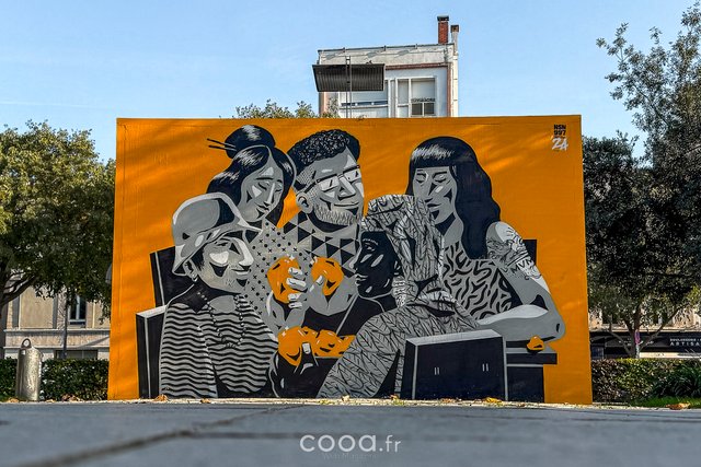 source :https://cooa.fr/wp-content/uploads/2025/08/Walls-Love-3.jpg