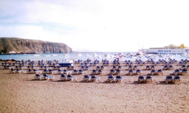 Playa Los Cristianos.jpg