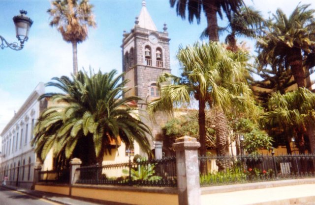 La Laguna.jpg