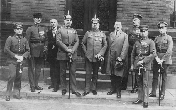 HitlerLudendorff_Prozess.jpg