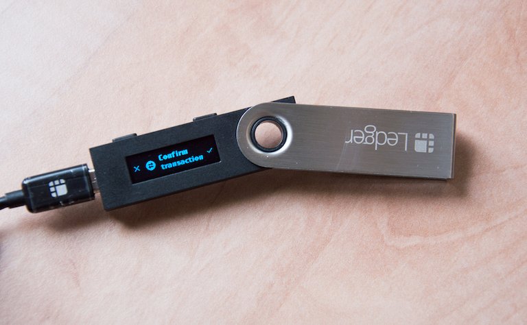 Ledger transactie bevestigen