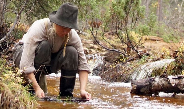 Click image to view story: Tankavaara Gold Village – panning gold in Lapland