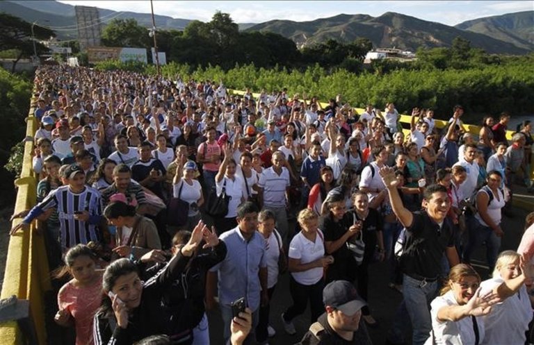 venezolanos en fuga