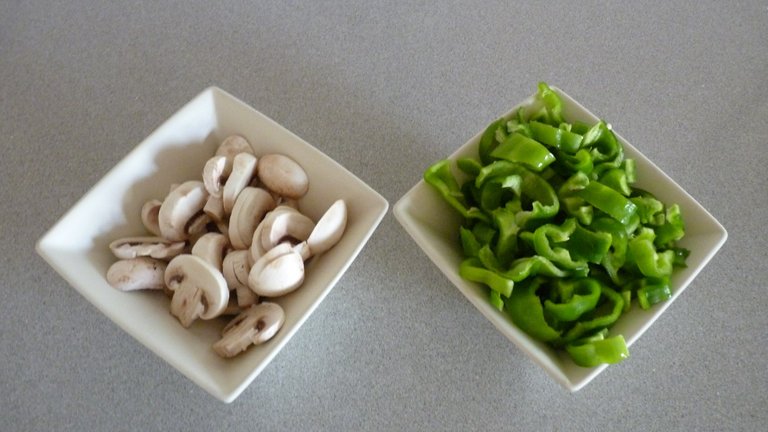 stroganoff mushrooms and peppers