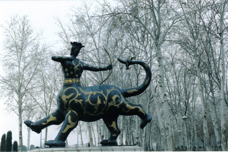 Dragon, Esfahan