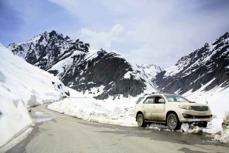 Fortuner, Zoji La