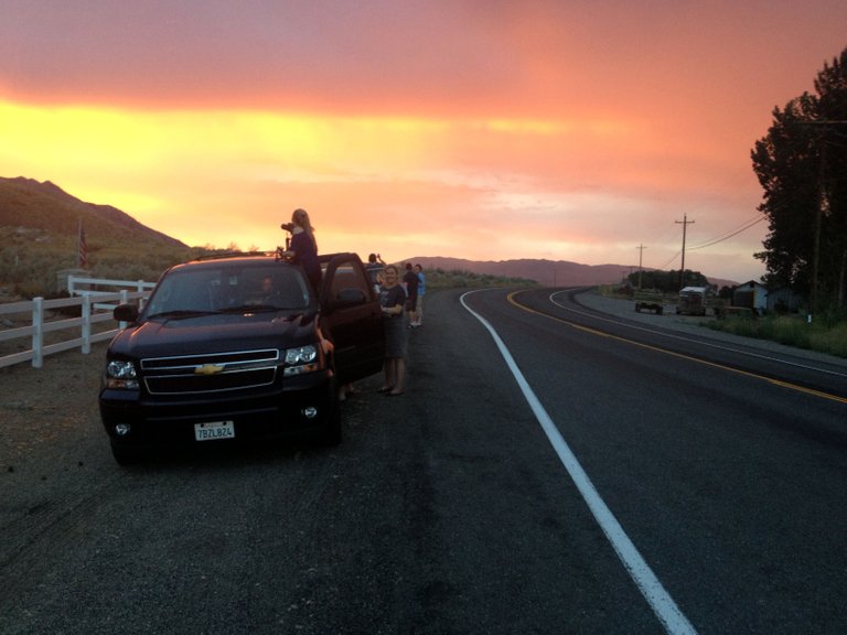 sierra nevada sunset