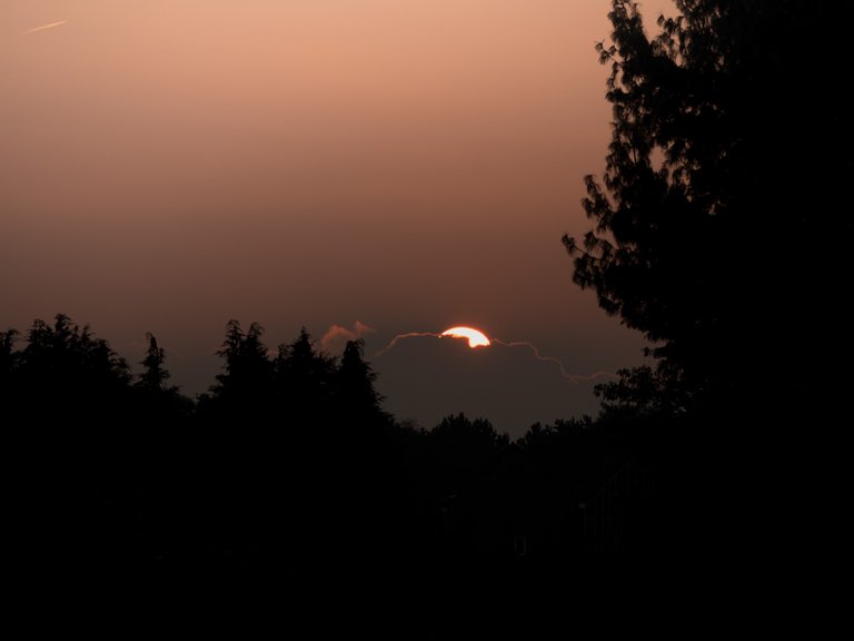 big sun set cloud
