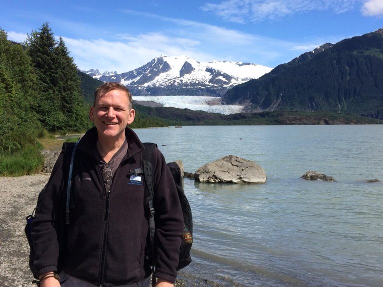 Bo Gulledge ready to kayak out to the glacier