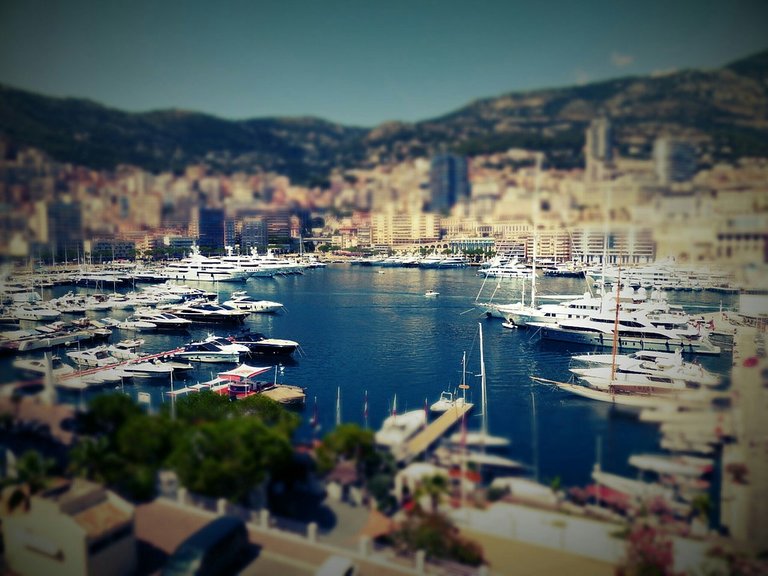  photo monaco-1493365_960_720_zpsemirplvl.jpg