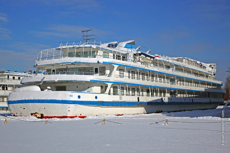 Motor ship "Ilya Repin"