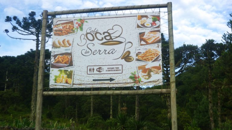 Cafe Boca da Serra sign