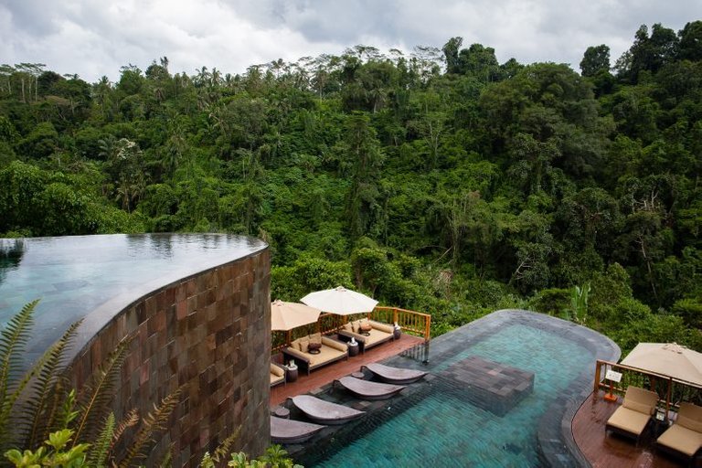 Pool at Hanging Gardens Bali