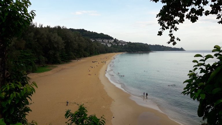 Pullman Phuket Hotel - Beach