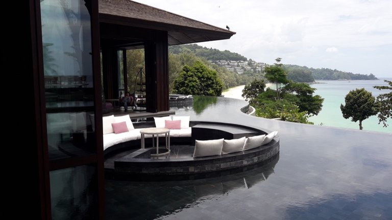 Pullman Phuket Hotel - Lobby