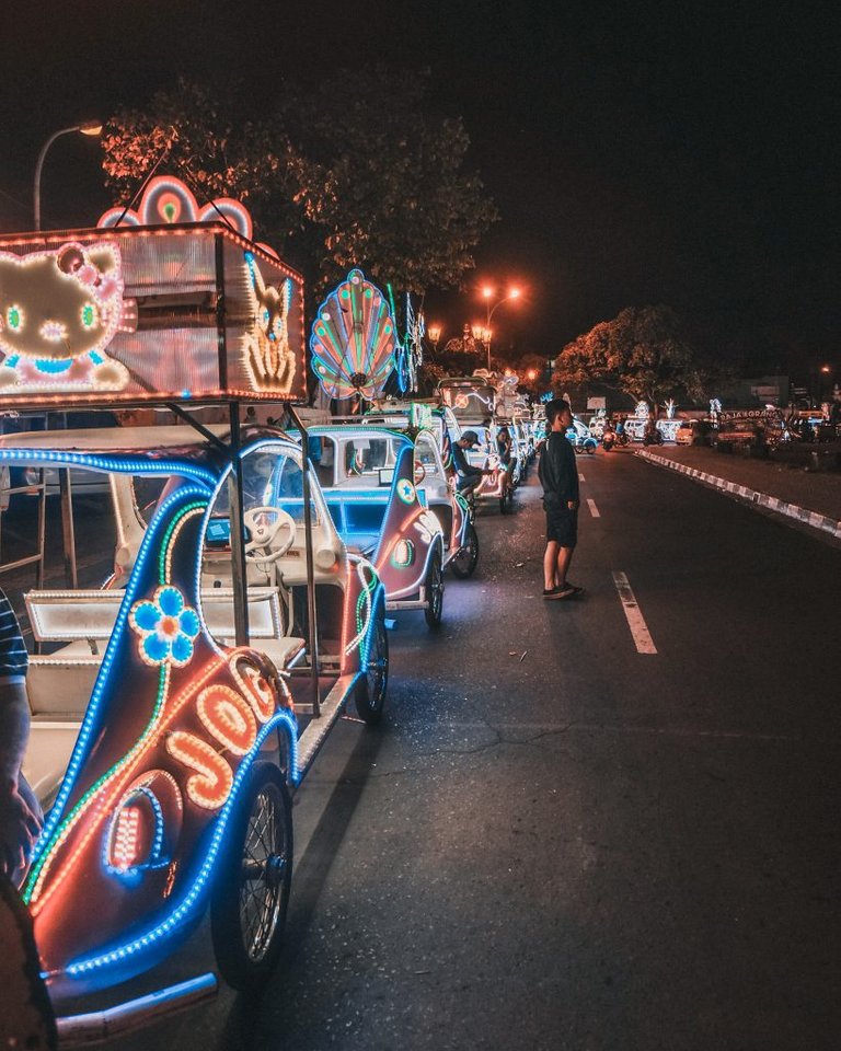 bling bling cars alun alun yogyakarta