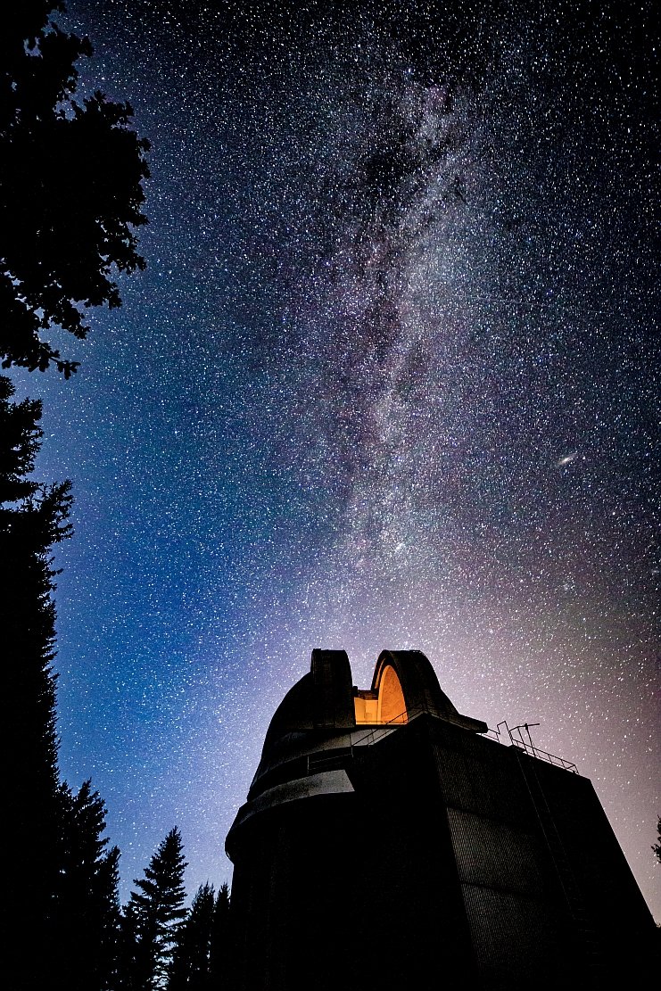 telescope and milky way