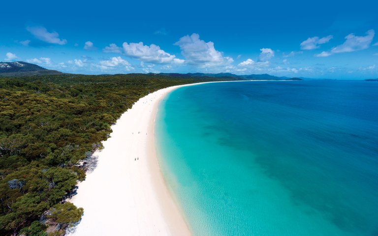 Whitehaven Beach in Whitsunday Island, Australia: one of the world's most beautiful beaches