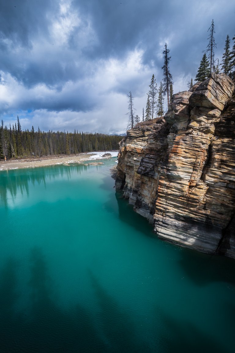 AthabascaRiver.jpg