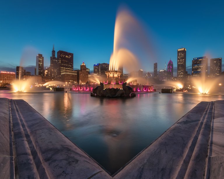 BuckinghamFountain3.jpg