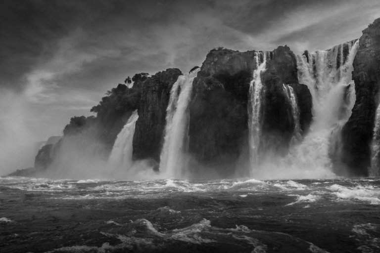 IguazuRiver.jpg