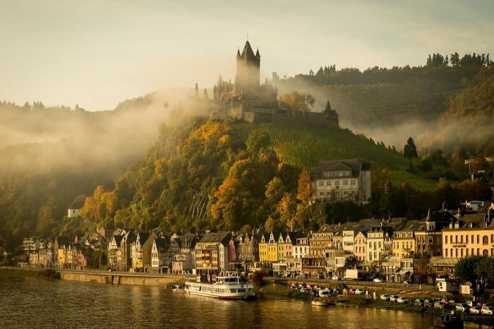 15-cochem-castle-germanyjpg-728x728.jpg