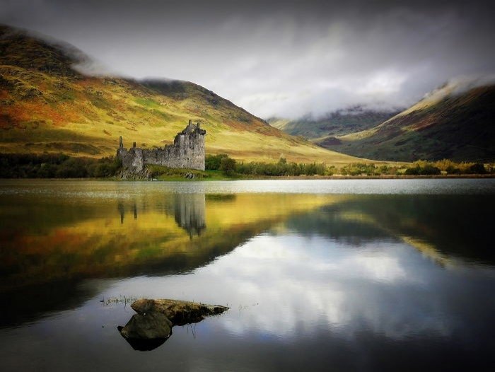 22-kilchurn-castle-loch-awe-scotlandjpg-728x728.jpg