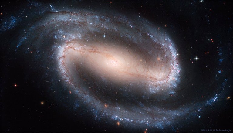 NGC 1300: Barred Spiral Galaxy