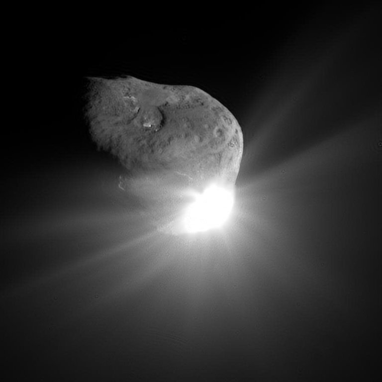 Tempel 1 Comet