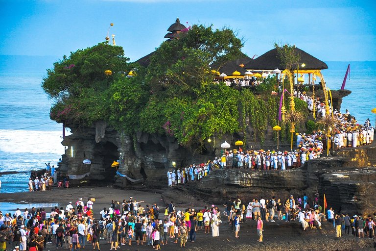 Tanah Lot Temple, Bali