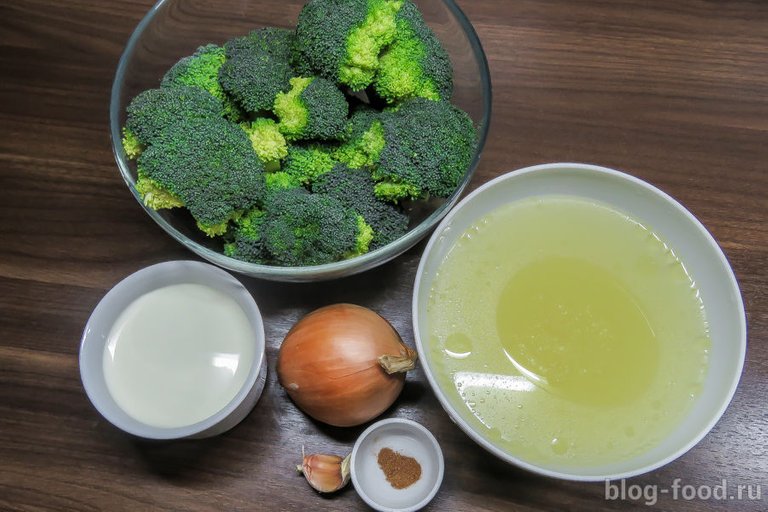 Broccoli cream soup