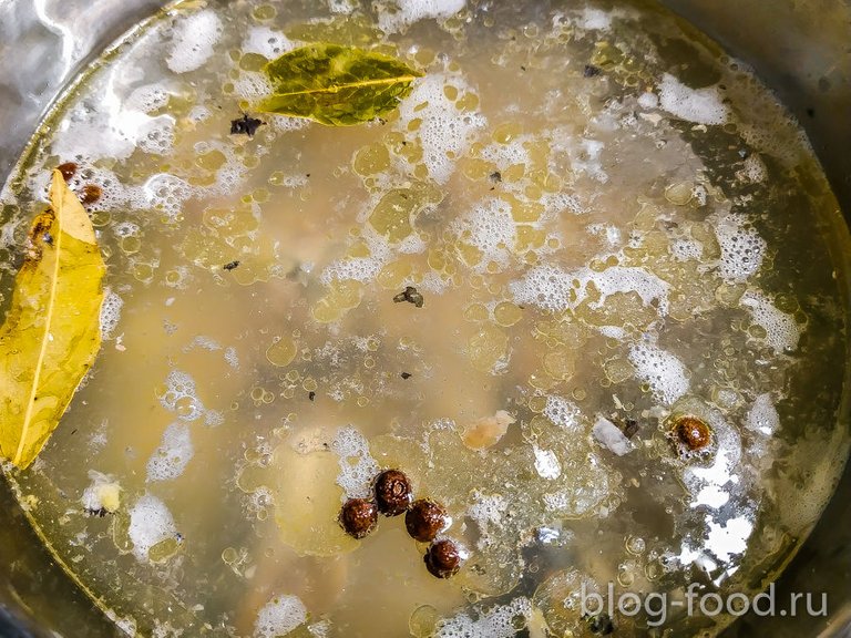 Fish soup from canned food