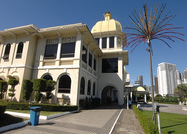 Royal Palace
Kuala Lumpur, Malaysia