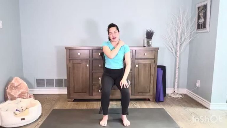 Emotional Release Yoga 💛 Let Go of Stress & Open Your Heart