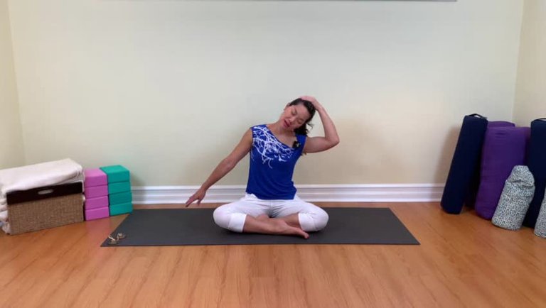Yoga for Neck Stiffness & Pain