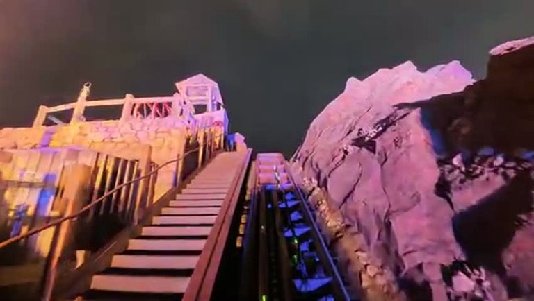 Big Grizzly Mountain Night Ride POV - Backwards Mine Train at Hong Kong Disneyland