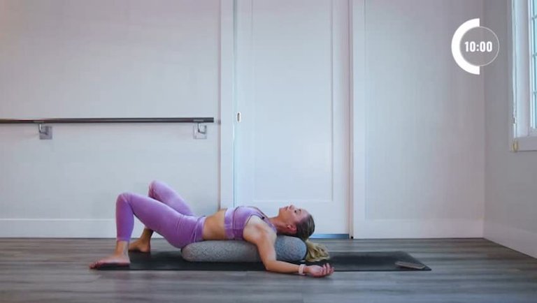 20 Min Full Body Stretch⧸Yoga For Stress & Anxiety Relief