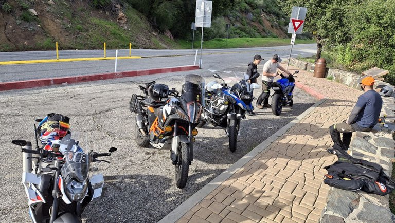Snek 🐍 Motorcycle Tai Chi with the Malibu Crew   🏍️