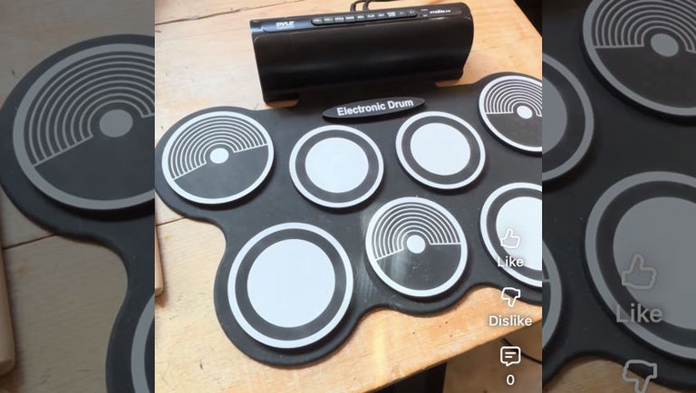 Electronic Drum Kit $ 99 - Record Feature